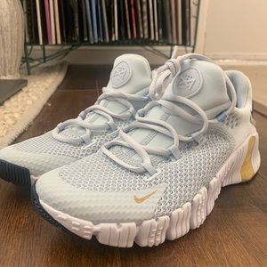 Nike Free Metcon 4 | Women’s 7.5 | NEW in box!